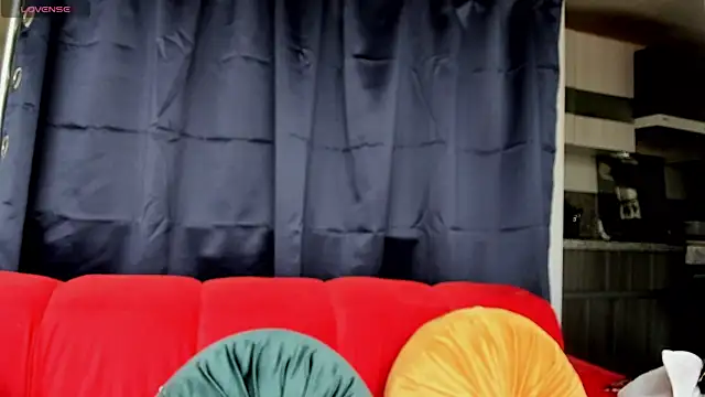 willow boobs online show from September 2025 07:16:01 PM