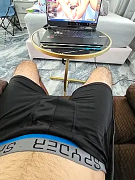 Snapshot of j0nathan00 chatting on January 2025 01:53:01 PM j0nathan00 online show from January 2025 01:53:01 PM