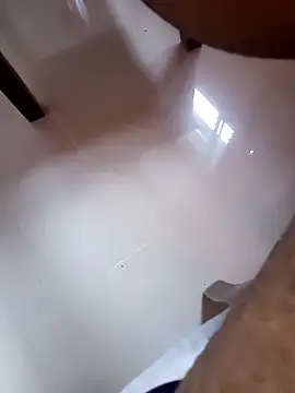 dinero04 online show from November 2025 06:56:01 PM