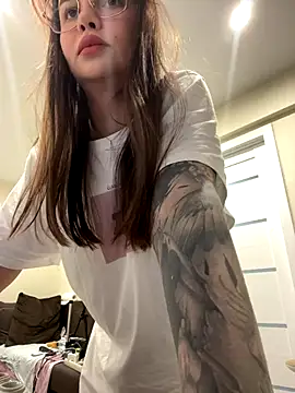 Snapshot of RussianFuckingMachine chatting on December 2025 08:25:01 PM RussianFuckingMachine online show from December 2025 08:25:01 PM