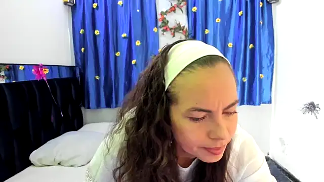 ShairaMarss online show from November 2025 02:10:02 PM