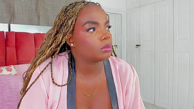 Snapshot of NatyParker chatting on February 2026 01:43:01 PM NatyParker online show from February 2026 01:43:01 PM