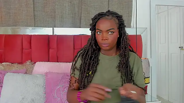 Snapshot of NatyParker chatting on November 2025 01:55:02 PM NatyParker online show from November 2025 01:55:02 PM