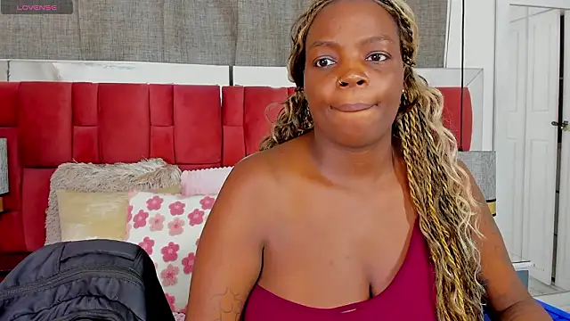 Snapshot of NatyParker chatting on February 2026 01:18:02 PM NatyParker online show from February 2026 01:18:02 PM