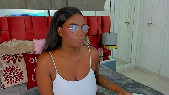 Snapshot of NatyParker chatting on November 2025 02:00:02 PM NatyParker online show from November 2025 02:00:02 PM