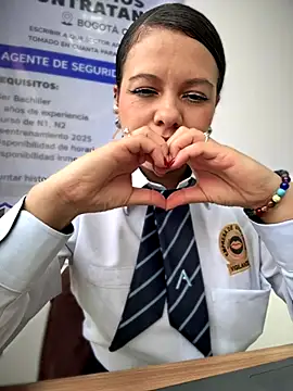 Ariana-07 online show from November 2025 12:43:02 PM