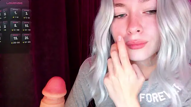 Ohmy Nora  online show from September 2025 01:27:02 AM