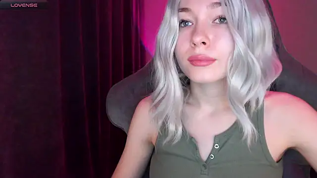 Ohmy Nora  online show from March 2025 04:13:01 AM