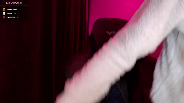 Ohmy Nora  online show from March 2025 01:09:01 AM