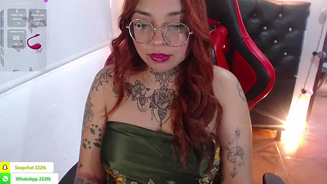 Snapshot of natyk_m chatting on September 2025 08:36:01 PM natyk m online show from September 2025 08:36:01 PM