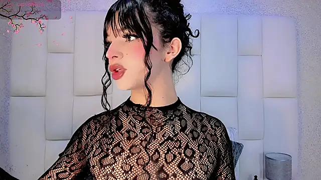 Angeles Busst online show from January 2026 08:47:01 PM