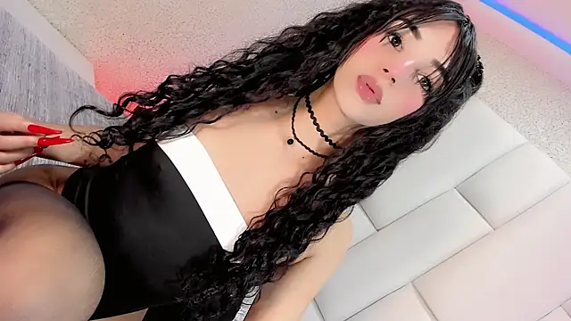 Angeles Busst online show from April 2026 09:20:01 PM