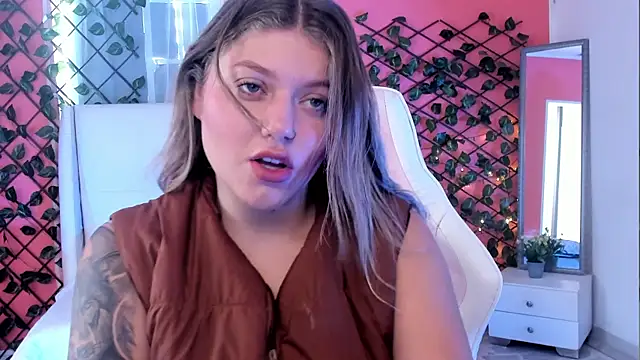 alaia greyy online show from March 2026 01:24:01 PM