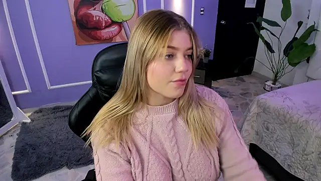 alaia greyy online show from November 2025 01:36:02 PM