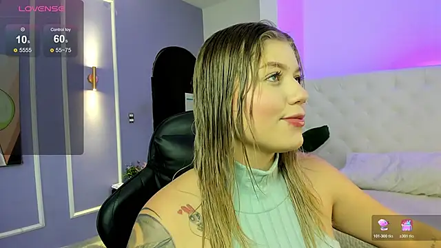 alaia greyy online show from November 2025 01:00:02 PM