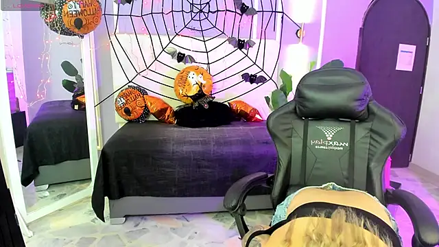 alaia greyy online show from October 2025 01:12:02 PM