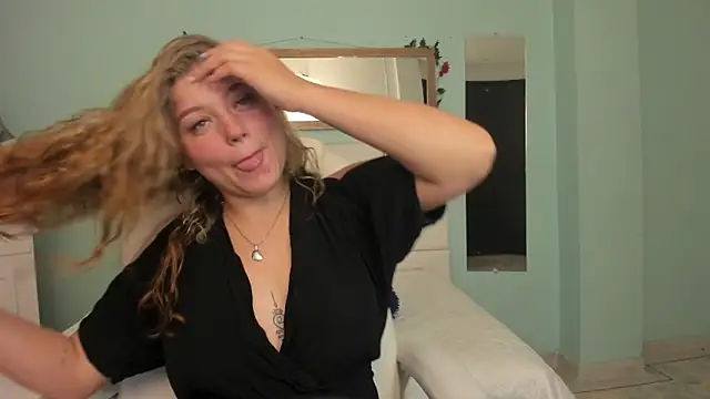 alaia greyy online show from March 2025 12:49:02 PM