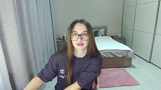 singletrouble online show from December 2025 08:02:02 AM