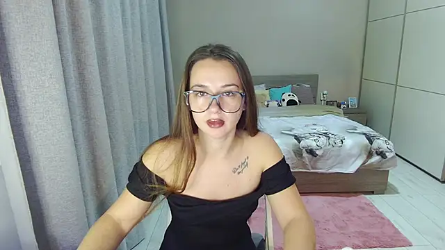 singletrouble online show from October 2025 03:48:01 AM