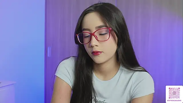 sophi lii online show from March 2026 10:56:01 PM