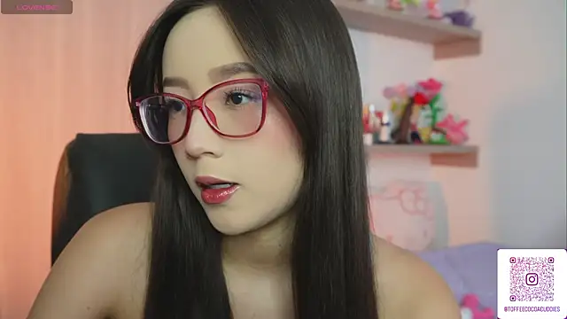 sophi lii online show from May 2026 08:23:01 PM