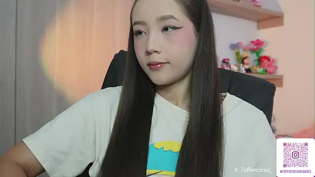 Snapshot of sophi_lii chatting on June 2026 10:48:02 PM sophi lii online show from June 2026 10:48:02 PM