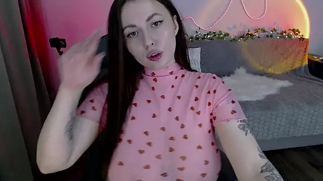 Ollie James online show from October 2025 07:58:01 PM