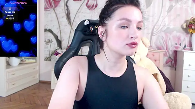 BritneyBarker online show from September 2025 02:18:01 AM