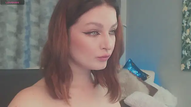 Snapshot of BritneyBarker chatting on June 2026 06:14:01 PM BritneyBarker online show from June 2026 06:14:01 PM