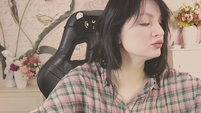 BritneyBarker online show from February 2026 03:51:02 AM