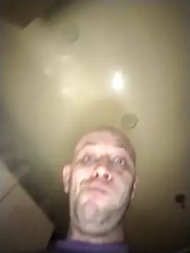 MaxDevilWhite online show from April 2026 11:08:01 PM