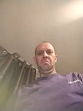 Snapshot of MaxDevilWhite chatting on November 2025 05:24:01 PM MaxDevilWhite online show from November 2025 05:24:01 PM