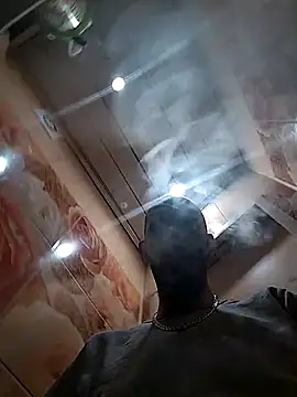 Snapshot of MaxDevilWhite chatting on November 2025 10:19:02 AM MaxDevilWhite online show from November 2025 10:19:02 AM