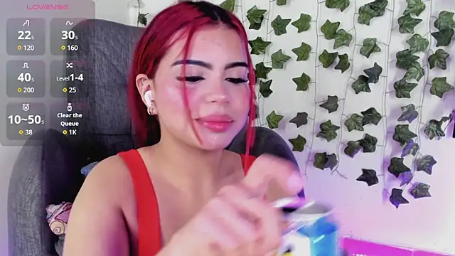 saray  jones online show from March 2026 08:08:02 PM