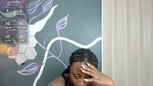 Sara Naugty online show from November 2025 07:17:02 PM