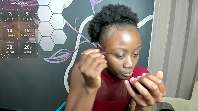 Sara Naugty online show from November 2025 07:14:01 PM