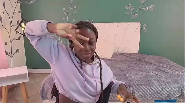 Sara Naugty online show from March 2025 02:33:02 PM