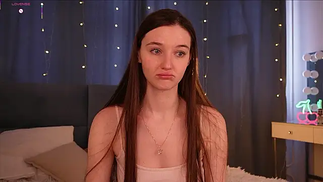 Snapshot of GeorginaDudley chatting on February 2026 07:09:01 AM GeorginaDudley online show from February 2026 07:09:01 AM