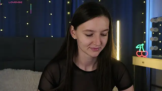 Snapshot of GeorginaDudley chatting on April 2026 07:14:01 AM GeorginaDudley online show from April 2026 07:14:01 AM