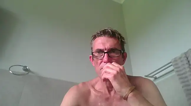 Snapshot of xylegs chatting on January 2025 12:52:01 PM xylegs online show from January 2025 12:52:01 PM