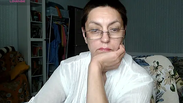 Snapshot of Soffya_Soy chatting on July 2026 07:18:02 PM Soffya Soy online show from July 2026 07:18:02 PM