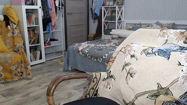 Snapshot of Soffya_Soy chatting on July 2026 04:47:01 PM Soffya Soy online show from July 2026 04:47:01 PM