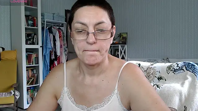 Snapshot of Soffya_Soy chatting on June 2026 08:31:02 AM Soffya Soy online show from June 2026 08:31:02 AM
