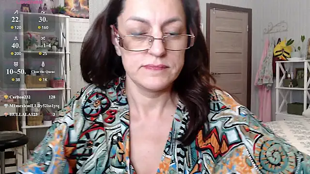 Soffya Soy online show from May 2026 10:47:02 PM