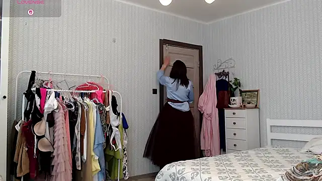 Soffya Soy online show from April 2026 04:13:01 PM