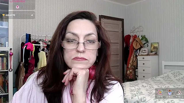 Soffya Soy online show from March 2026 05:18:01 AM