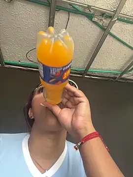 Snapshot of CamiiGarcia chatting on November 2025 07:51:01 PM CamiiGarcia online show from November 2025 07:51:01 PM