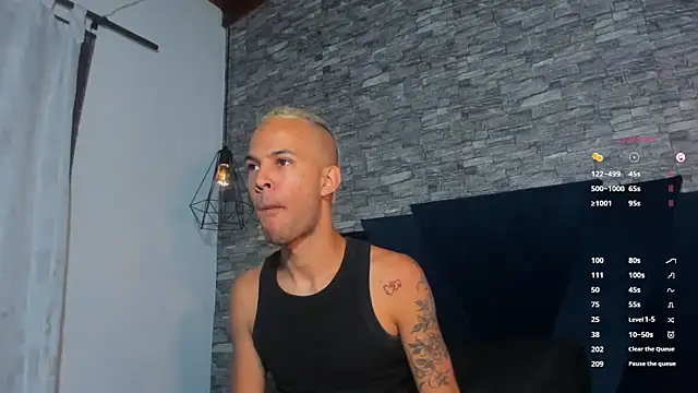 Jeremmy Love online show from October 2025 09:51:02 PM