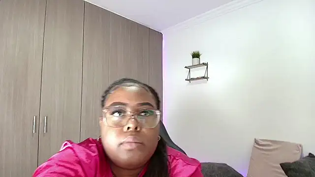 Snapshot of Maissa_Williams chatting on February 2025 09:46:02 PM Maissa Williams online show from February 2025 09:46:02 PM