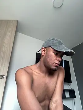 Fer montanna online show from February 2026 09:03:02 PM